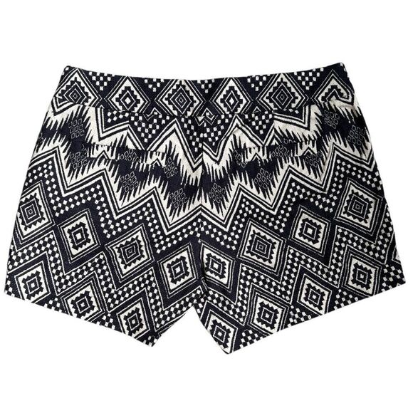 J.CREW Factory Women's Black Cream Chevron Ikat Print Cotton Short Shorts Sz 6 - Picture 3 of 6